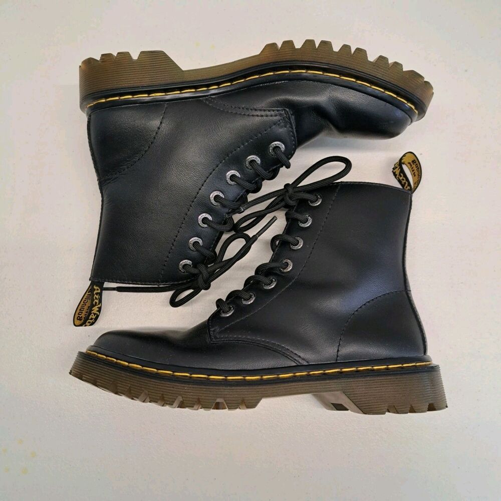 Dr. Doc Martens LUANA Black Matte Leather Ankle Boots AW004 Docs Womens Size 7 - Picture 6 of 10